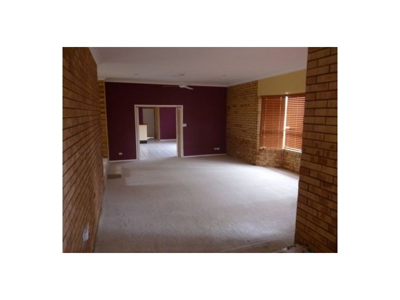 4-6 Victor Drive, Kawungan QLD 4655