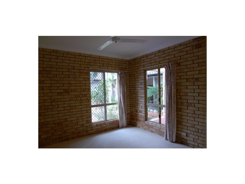 4-6 Victor Drive, Kawungan QLD 4655