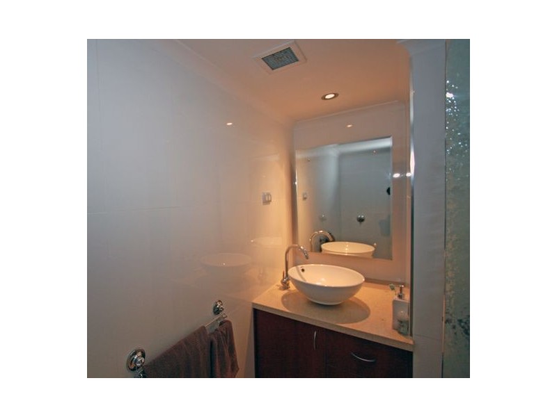 3/386 The Esplanade, Torquay QLD 4655