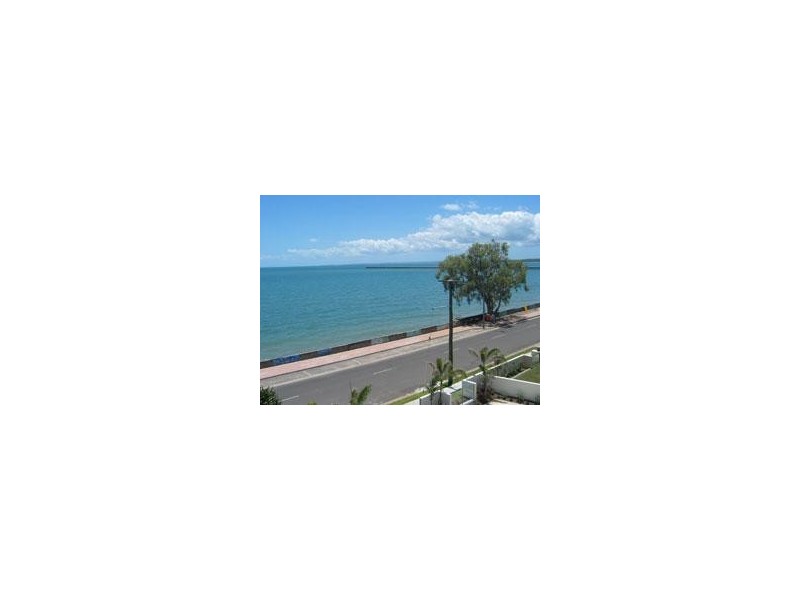 5/558 Esplanade PIER ONE APARTMENTS, Urangan QLD 4655
