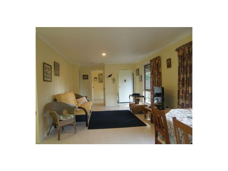 5 Delrose Ct, Toogoom QLD 4655