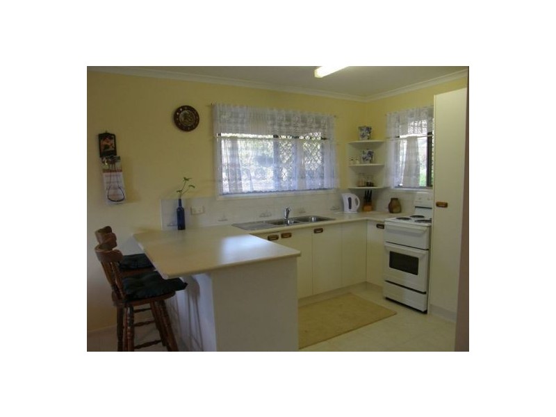 5 Delrose Ct, Toogoom QLD 4655