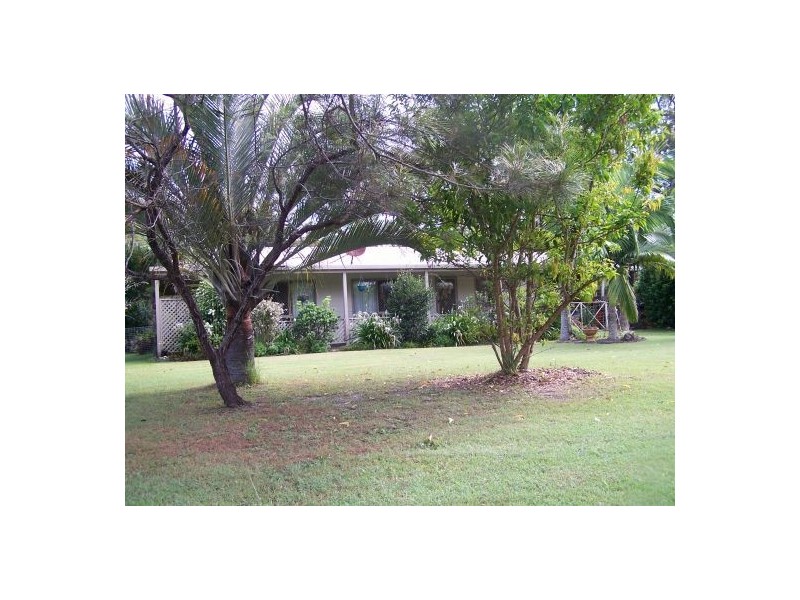 5 Delrose Ct, Toogoom QLD 4655