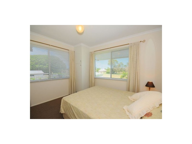 13 GIBBS STREET, Urangan QLD 4655