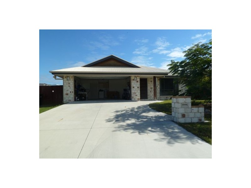 4 Seaway Parade, Toogoom QLD 4655