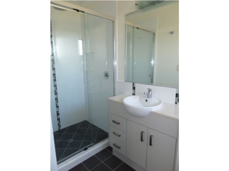 4 Seaway Parade, Toogoom QLD 4655