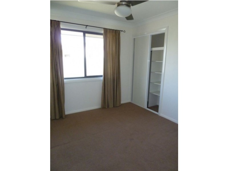 4 Seaway Parade, Toogoom QLD 4655