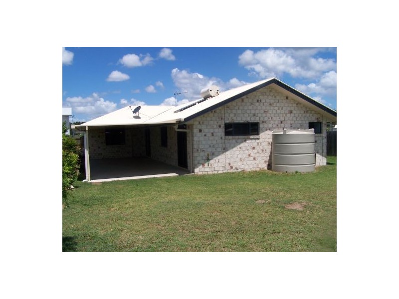 4 Seaway Parade, Toogoom QLD 4655