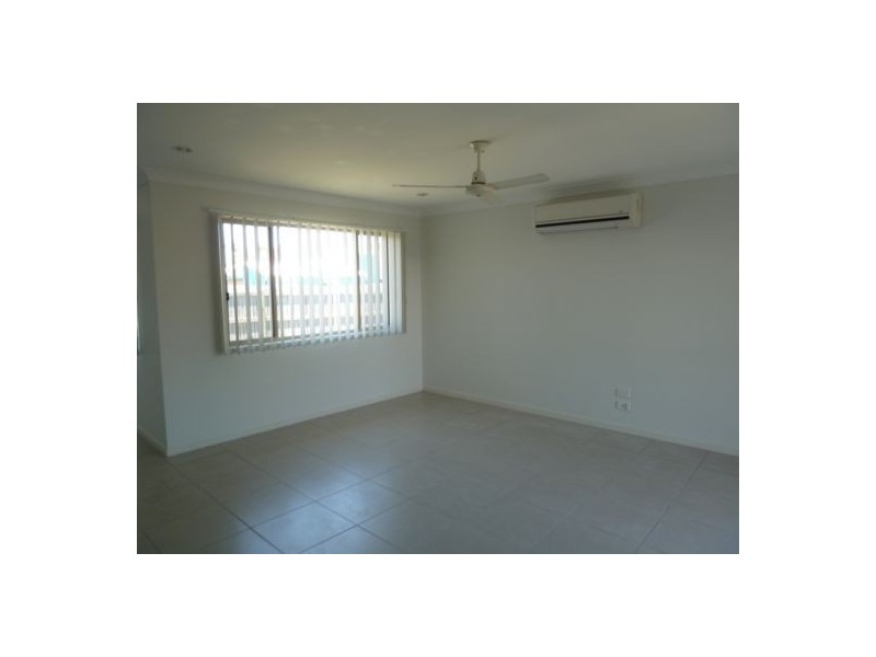 19 Swanview Drive, Toogoom QLD 4655