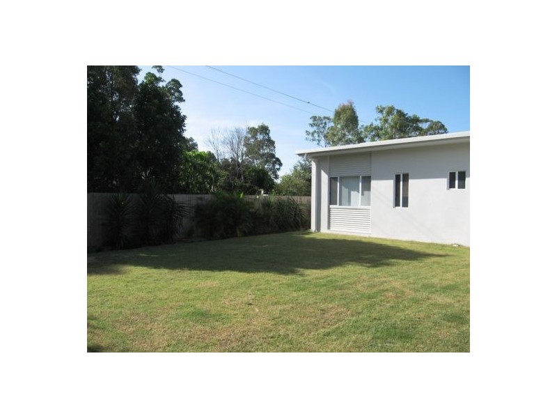 30 Wave Court, Toogoom QLD 4655