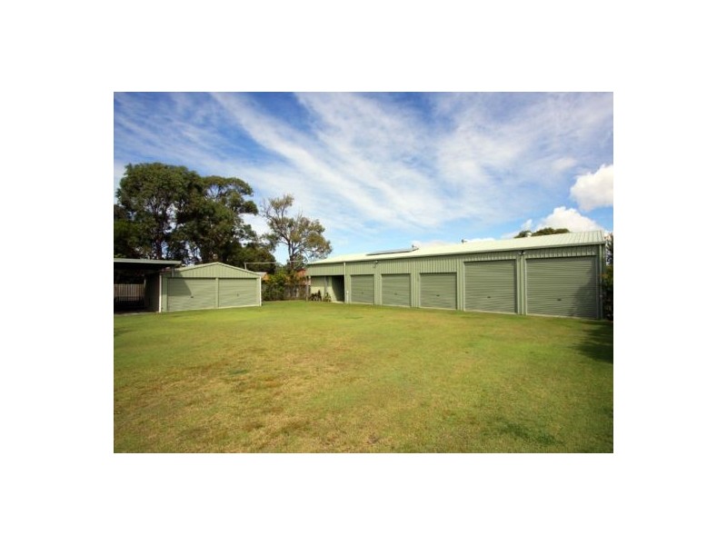 29 Bayrise Drive, Urangan QLD 4655