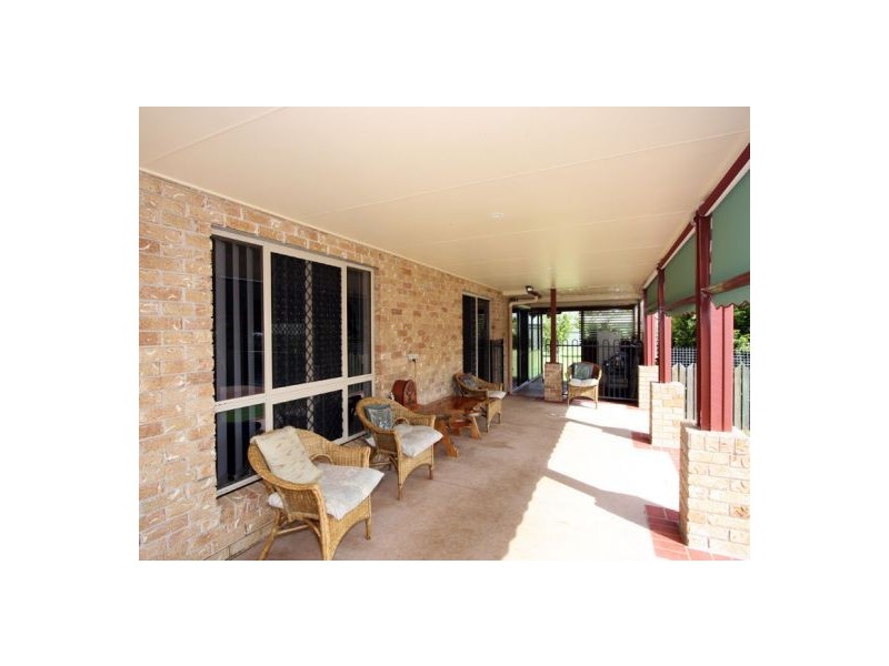 29 Bayrise Drive, Urangan QLD 4655