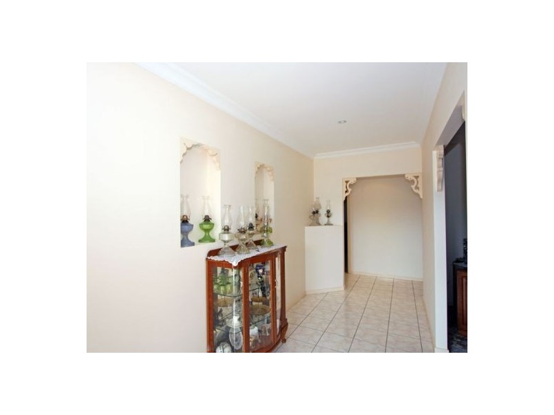 29 Bayrise Drive, Urangan QLD 4655