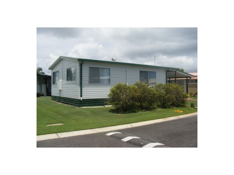Eli Waters QLD 4655