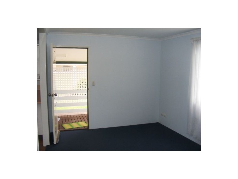 Eli Waters QLD 4655