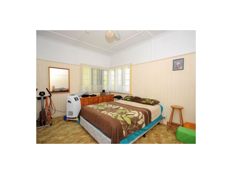 78 Cypress Street, Urangan QLD 4655