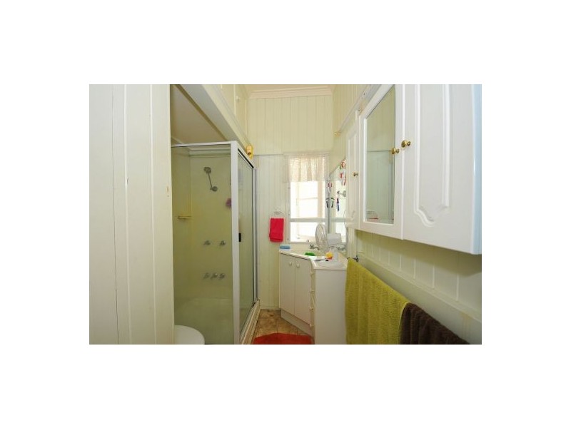 78 Cypress Street, Urangan QLD 4655