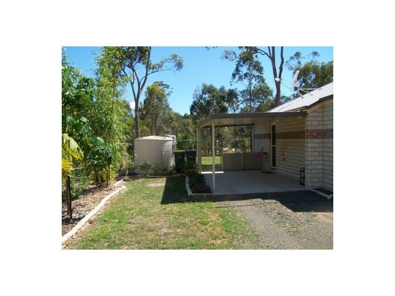 9 Brypat Cl, Burrum Heads QLD 4659