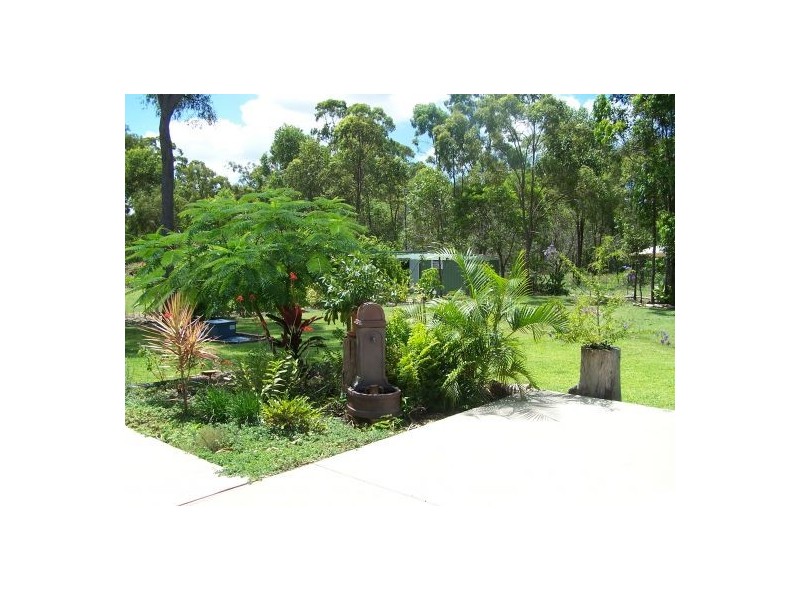 9 Brypat Cl, Burrum Heads QLD 4659