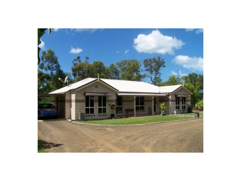 9 Brypat Cl, Burrum Heads QLD 4659