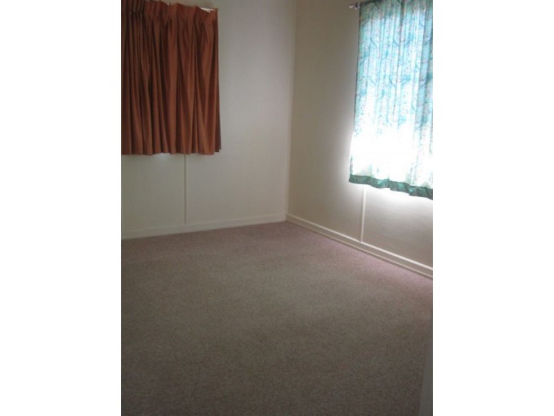 2/7 Gossner Street, Scarness QLD 4655