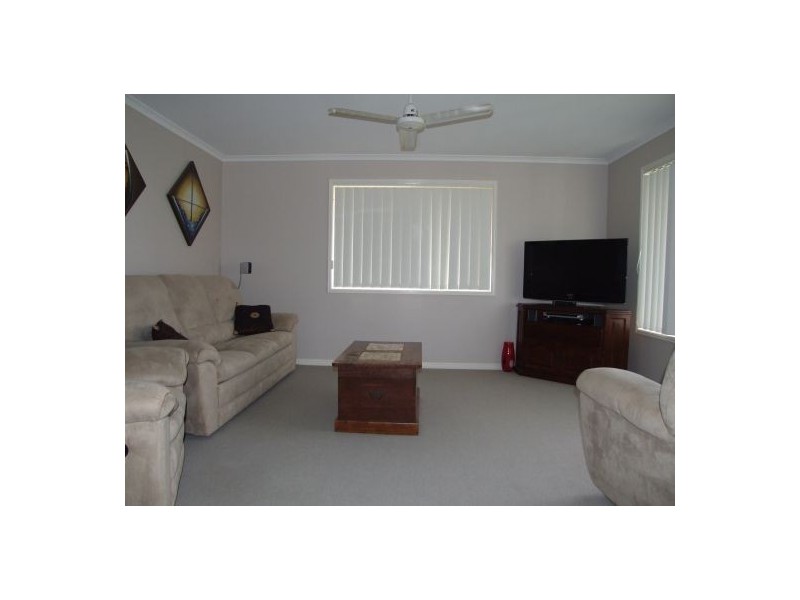 91 Endeavour Way, Eli Waters QLD 4655