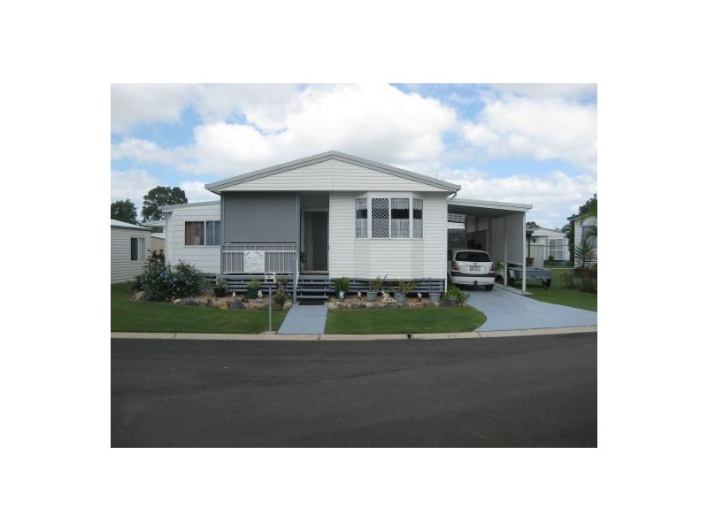 93 Eucalyptus Ave, Eli Waters QLD 4655