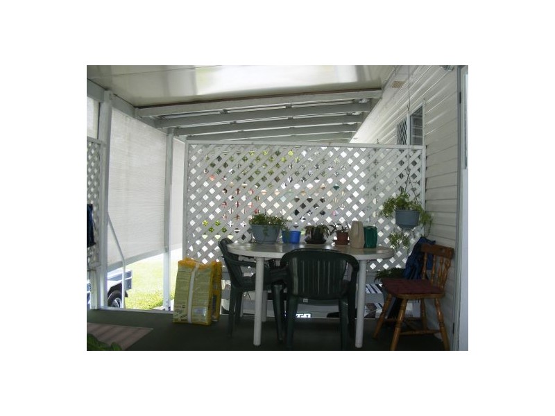 93 Eucalyptus Ave, Eli Waters QLD 4655