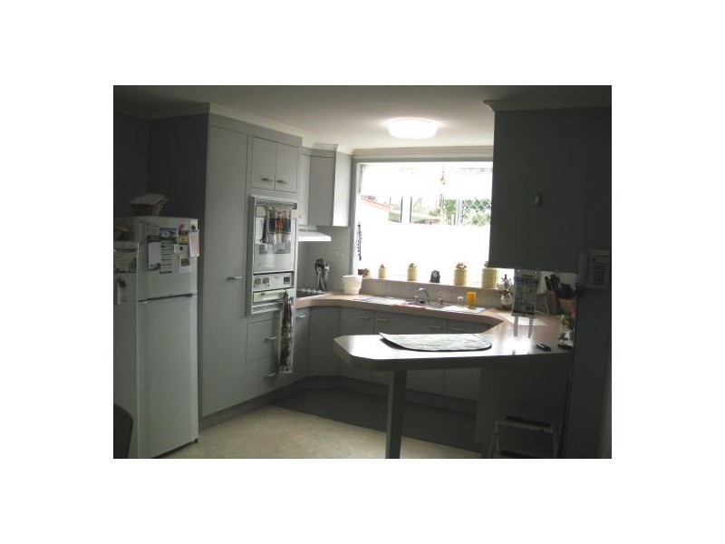 93 Eucalyptus Ave, Eli Waters QLD 4655