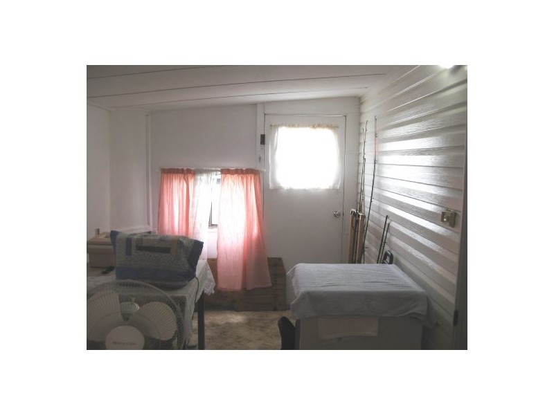 93 Eucalyptus Ave, Eli Waters QLD 4655