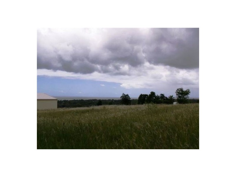 85 Straits Outlook, Craignish QLD 4655