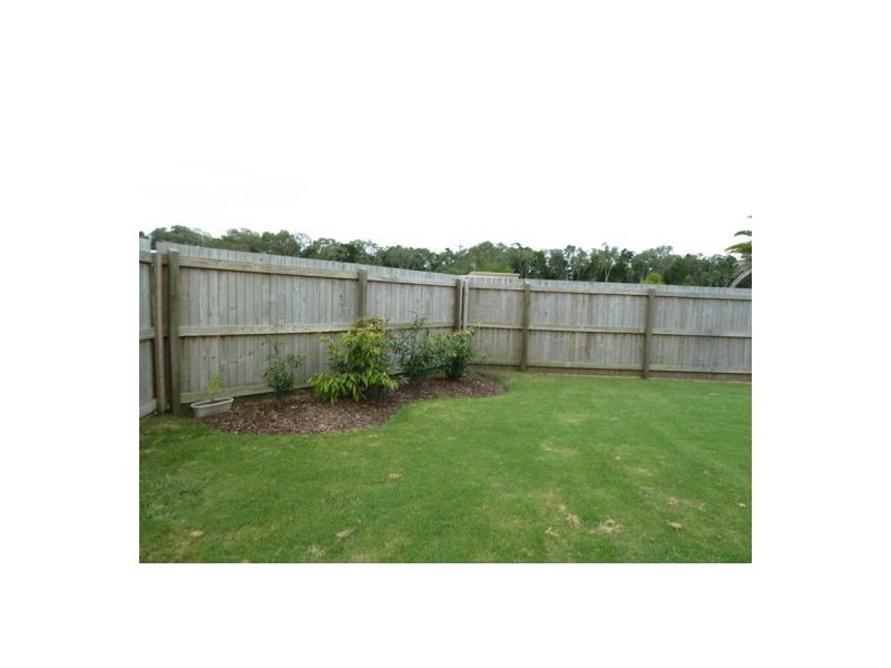 2 Aqua Crt, Toogoom QLD 4655