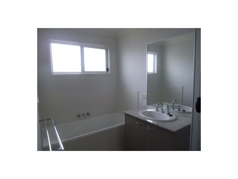 2 Aqua Crt, Toogoom QLD 4655