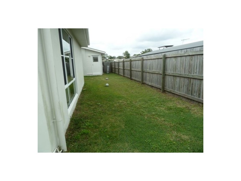 2 Aqua Crt, Toogoom QLD 4655