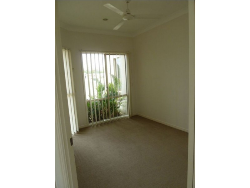 10 Helm Street, Toogoom QLD 4655
