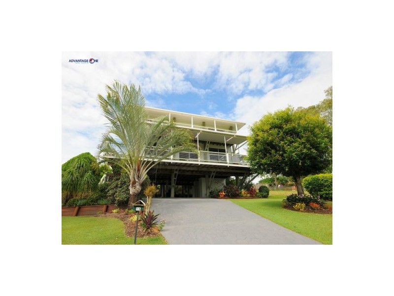 15 Waigani, Kawungan QLD 4655