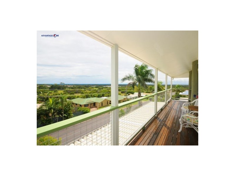15 Waigani, Kawungan QLD 4655