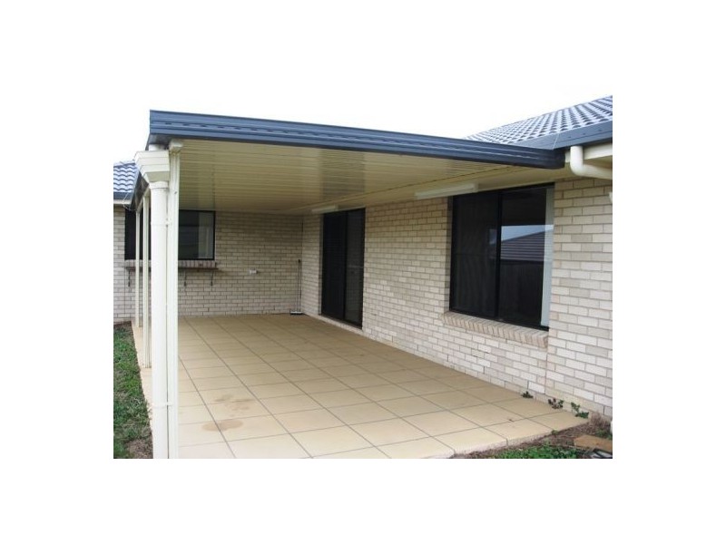 9 Summit Ridge Drive, Nikenbah QLD 4655