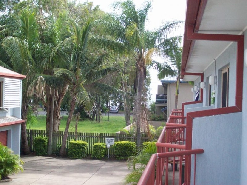 Unit 9/4 Pilot Street, Hervey Bay QLD 4655