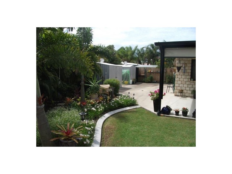 10 Arwon Close, Point Vernon QLD 4655