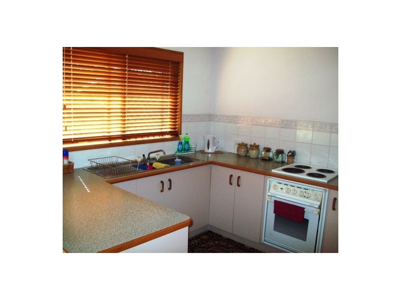 113 Pulgul Street, Urangan QLD 4655