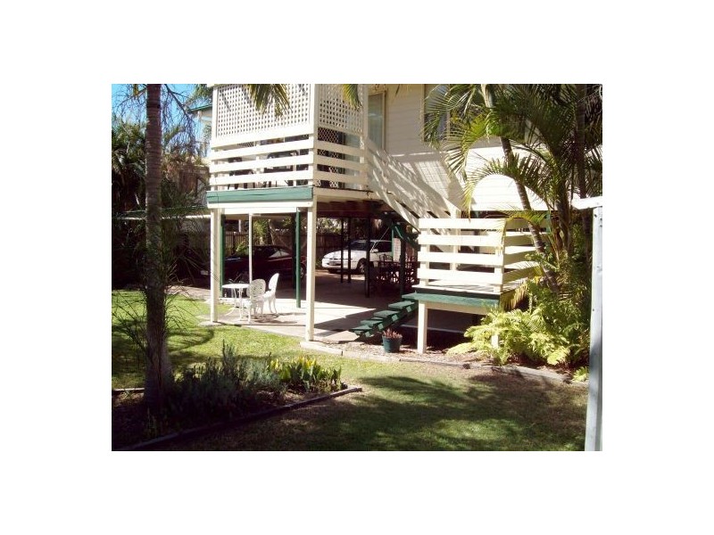 113 Pulgul Street, Urangan QLD 4655