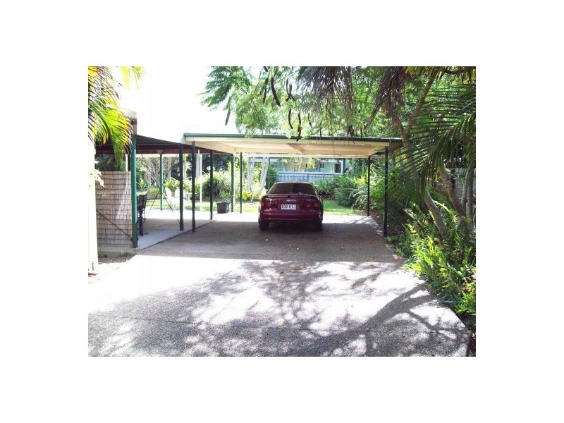 113 Pulgul Street, Urangan QLD 4655