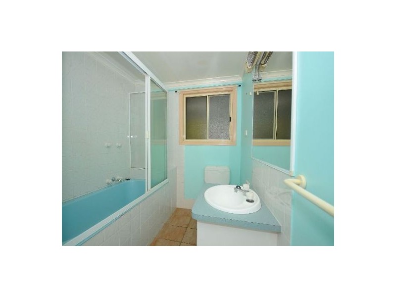 Dundowran QLD 4655
