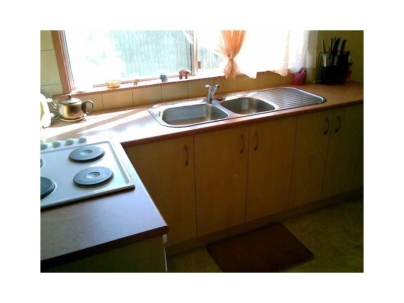 18 Thomas Street, Pialba QLD 4655