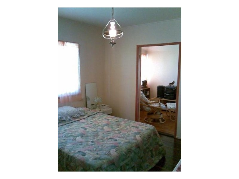 18 Thomas Street, Pialba QLD 4655