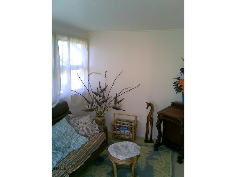 18 Thomas Street, Pialba QLD 4655