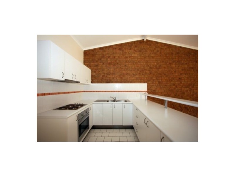 7/7  Cypress st, Torquay QLD 4655