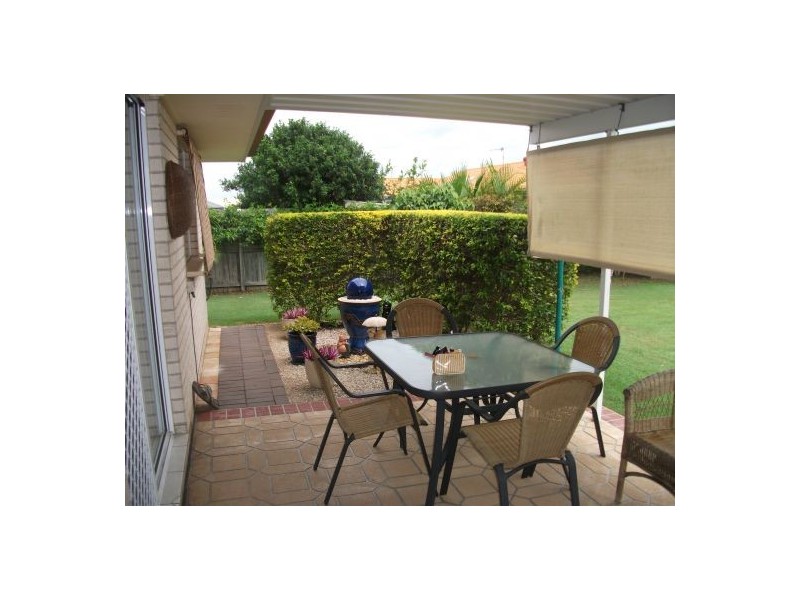 73 North Street, Point Vernon QLD 4655