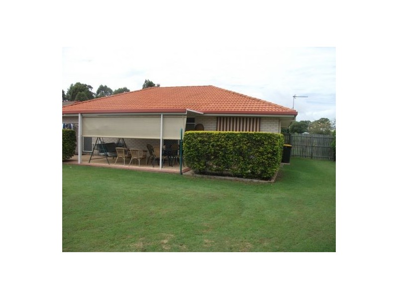 73 North Street, Point Vernon QLD 4655